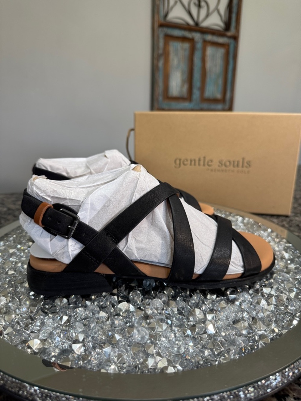 gentle souls Black Leather Cross-Strap Sandals with Tan Accent NEW 7